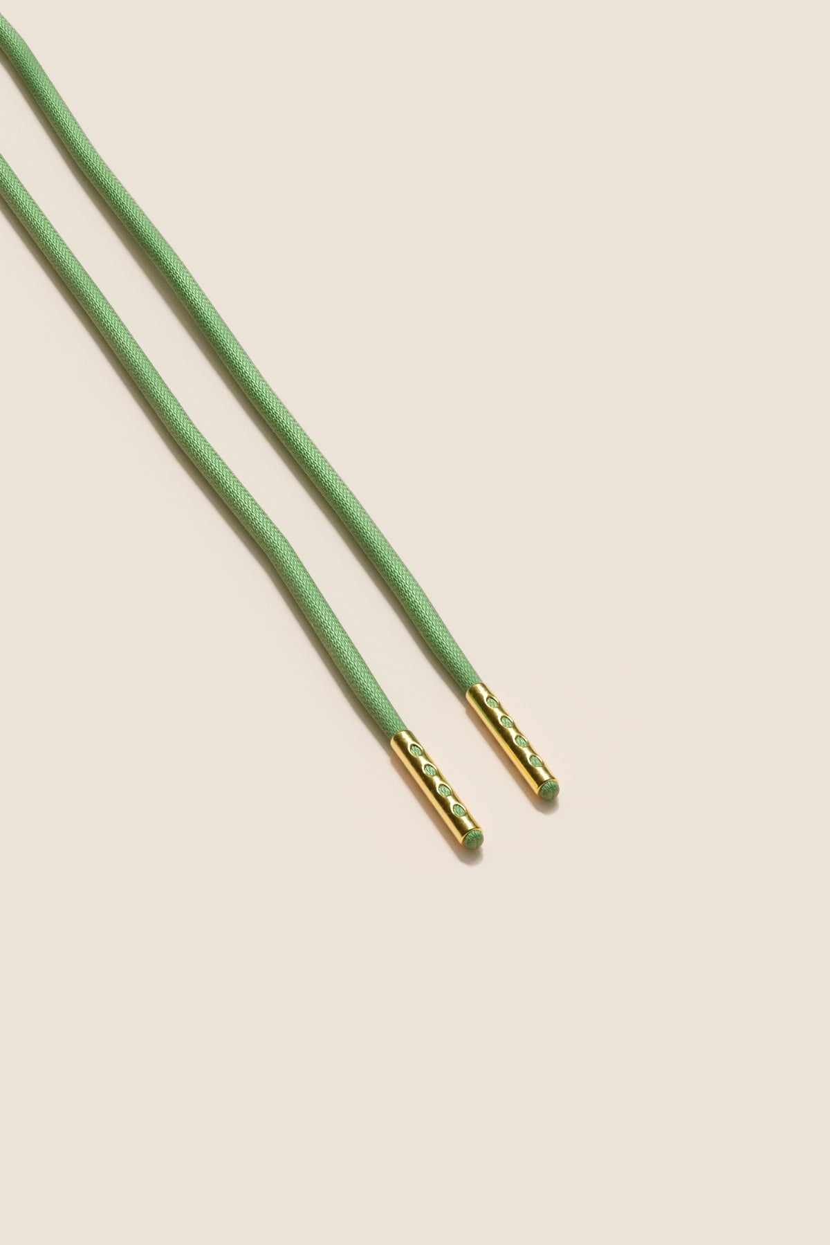 Senkels Grass Green 2.5mm Round Waxed Shoelaces with Gold Aglets