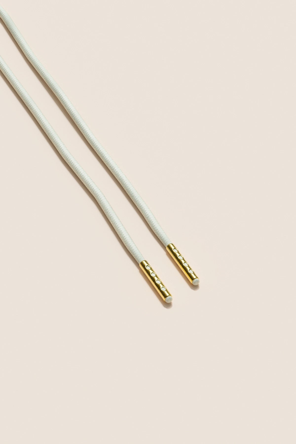 Senkels Off White 2.5mm Round Waxed Shoelaces with Gold Aglets
